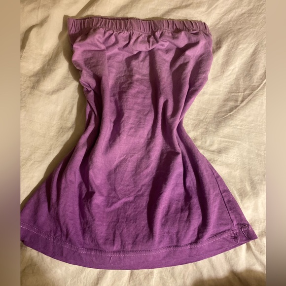 579 Purple Tee with Gold Design - Picture 2 of 6